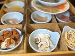 -飞虎过桥米线(翠湖店)