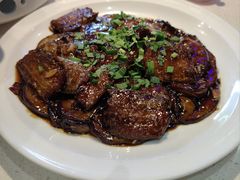 -聚友斋(陶瓷琉璃馆水晶街店)