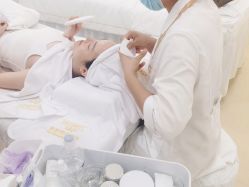-凡碧诗毛孔清洁收细