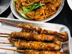 -蚝美人·生蚝海鲜烧烤(茶花园店)
