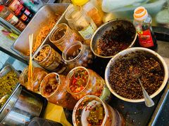 -红鼻子桂林米粉(金唐新光界店)
