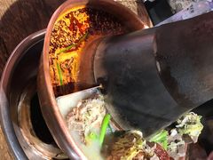 -老蜀铜火锅·酸菜脊骨·麻辣羊蝎子(热闹路店)