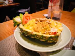 菠萝海鲜炒饭-mango tree芒果树泰国餐厅(青岛万象城店)
