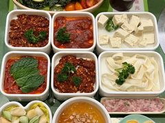 -一围肥牛小火锅(高铁吾悦店)