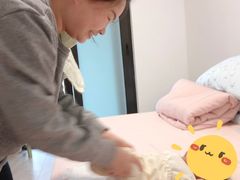 -鲸鱼妈妈月嫂/育婴师定制