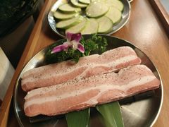 -明洞阿姨·韩式酱蟹烤肉·创意料理(方庄店)