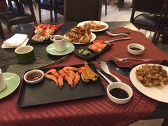 -东方红海鲜百汇(国际大厦店)