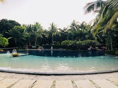 -三亚湾海居铂尔曼度假酒店