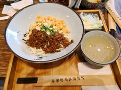 传统豌豆杂酱面-三十三碗黄牛肉面(东原1891店)