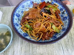 六鲜小排炒面-一家人面馆(三条巷店)