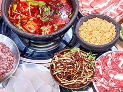 -钱摊摊安顺夺夺粉火锅(宏大广场店)