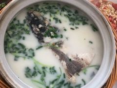 -天乐农家鱼头王(天目湖店)