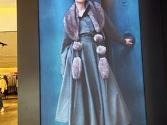 -URBAN REVIVO(青特万达广场店)