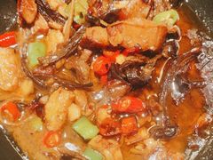 -聚鑫朋酸菜肥肠(文艺路口店)