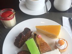 -洲际酒店·地平线全日餐厅HORIZON CAFÉ