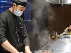 -丽思卡尔顿·炙焰·铁板烧餐厅