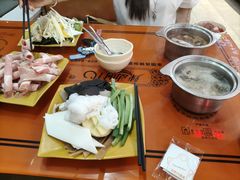 -辣动时代自助小火锅(大庆路店)