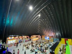 -失重星球乐园·蹦床馆(欢乐谷店)