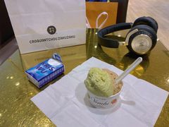 -VENCHI 闻绮(北京国贸商城店)