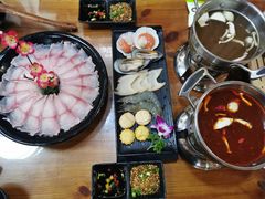 -丽江庭院·云南野生菌·海鲜火锅(鼓楼四合院店)