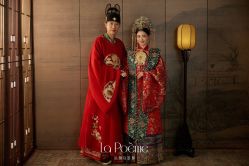 -乐派诗婚纱摄影