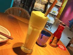 巴达木牛油果酸奶奶昔-纳鲁孜·新疆特色餐厅(上海悦荟广场店)