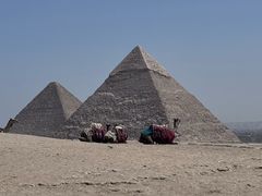 -吉萨金字塔群