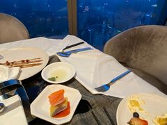 -云端西餐厅(南宁龙光那莲豪华精选酒店)