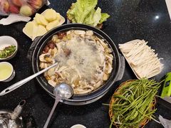 -草墩罗非鱼庄•野生菌•腊排骨(七星街上段店)