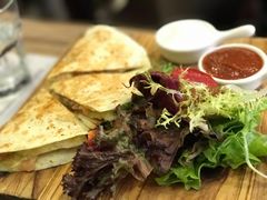 烟熏三文鱼芝士饼-榖屋house of flour(张江首店)