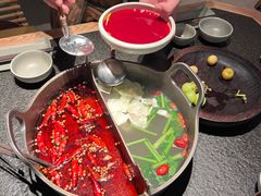 -三出山火锅(南京万象天地店)