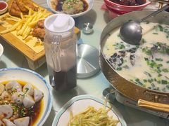 -松沪名灶·豆浆鱼头·新上海菜(飞航吾悦广场店)