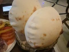 餐前面包-ELI FALAFEL Lebanese&Mediterranean黎巴嫩美食(富城路店)