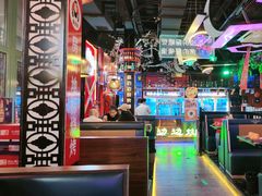 -路边边.炒菜烧烤.音乐餐厅(良乡长虹店)