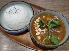 黄咖喱牛肉饭-长勺子东南亚(街道口店)