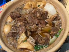 半筋半腩煲-牛腩之旅·牛腩牛杂煲(光启城美食城店)