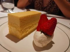 -Wolfgang’s Steakhouse 沃夫冈牛排馆(上海白玉兰广场店)