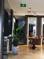-意廊 Hair Salon