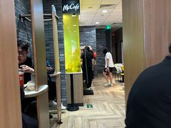 -麦当劳(凯德MALL太阳宫店)