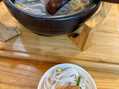 -勺子米线·云南传统小吃市集(四方街店)