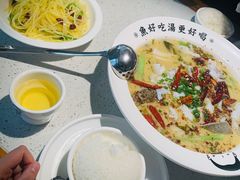 -江渔儿酸菜鱼(港湾1号店)