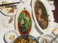 -梅利汴京烤鸭•开封豫菜地标店(东大街店)