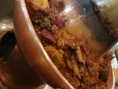 -超越炭火牛蛙火锅鸡(河东店)