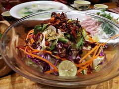 -老滇山寨•云南特色菜•地方菜•民族风情歌舞表演(金碧店)