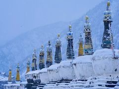 -贡嘎雪山