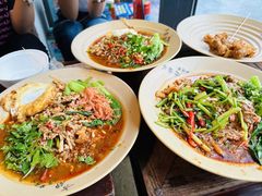 -方铲铲·成都板凳面(滨江银泰店)