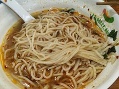 -菲哥麻辣烫(贵山小区店)