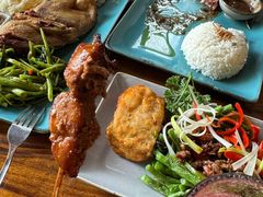 -Pundi Pundi Restaurant