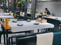 -云晓光头烧烤吧(盛夏店)