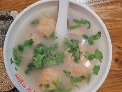 -老天桥酱肉烧饼夹肘子(天桥店)